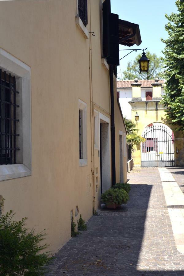 Lagoon Apartments Lazise Exterior photo